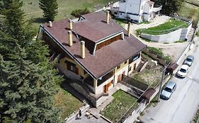 Monte Amaro Apartment con camino, terrazzo e giardino
